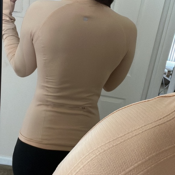 LULULEMON TOP - Picture 7 of 10